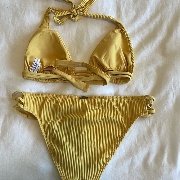 Luli fama bikini - Picture 5 of 5